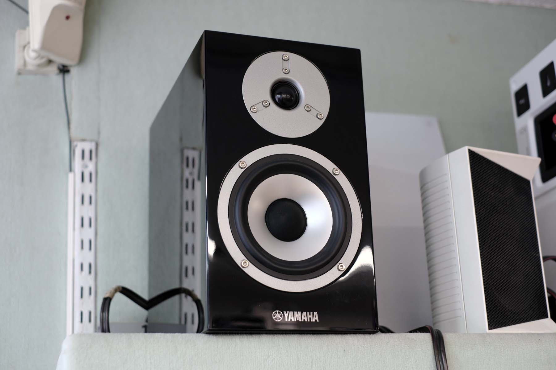 YAMAHA NS-BP401 oder 301 schwarz